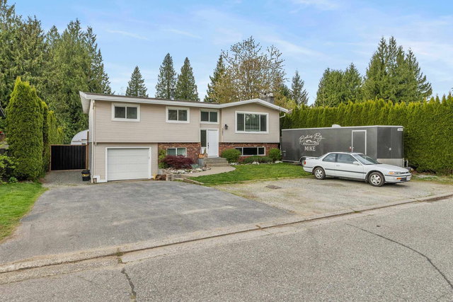 7691 Woodcock Crescent