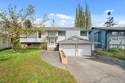 9507 204b Street | Langley | Image
