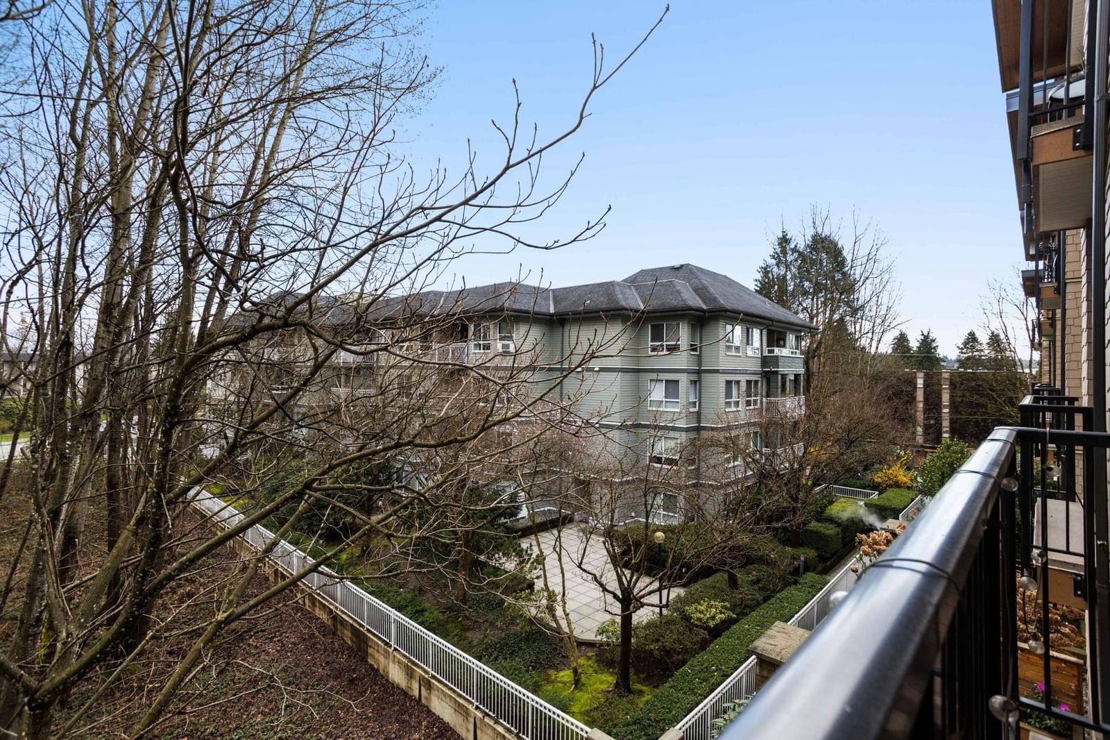 Listing Image 19