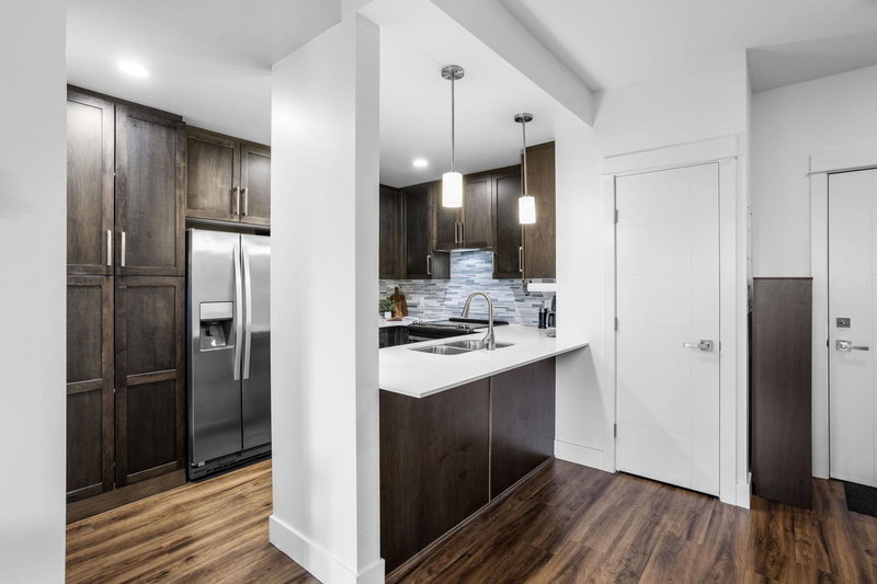 311 - 2465 Wilson Avenue, Port Coquitlam, V3C 0E6 | Image 3