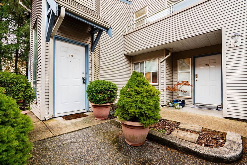 19 - 12449 191 Street, Pitt Meadows, V3Y 2R4 | Image 2