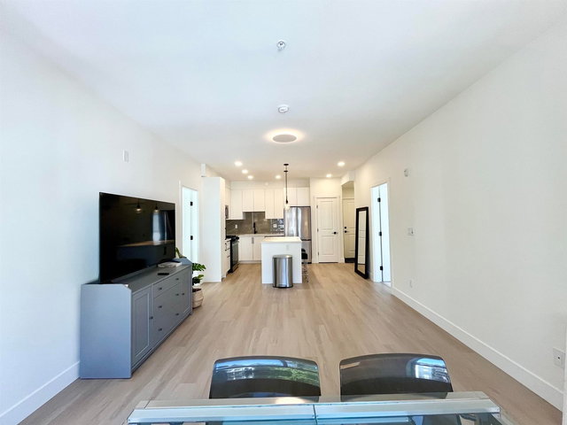 416 - 3528 146a Street