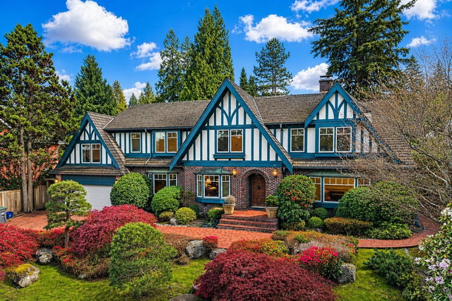 4742 Drummond Drive
