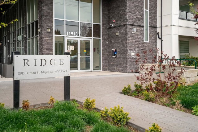 208 - 11913 Burnett Street