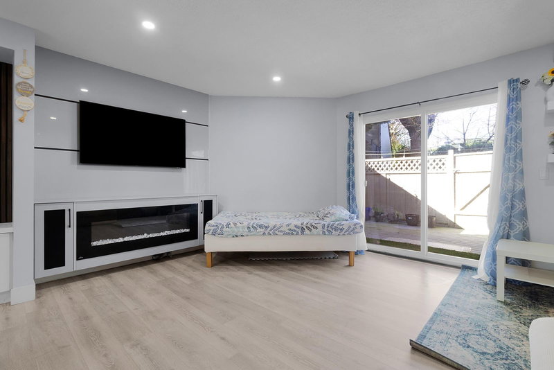 77 - 6657 138 Street, Surrey, V3W 5G7 | Image 2