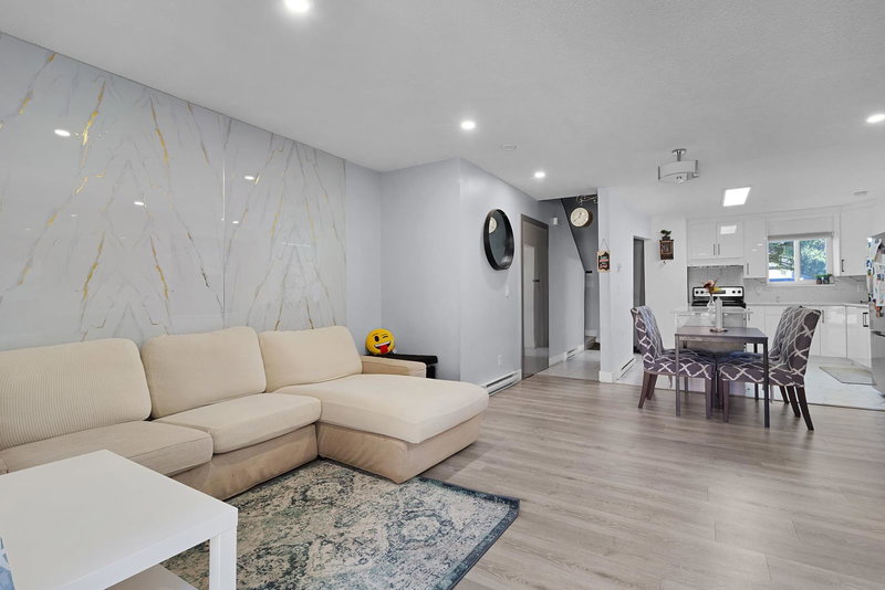 77 - 6657 138 Street, Surrey, V3W 5G7 | Image 3