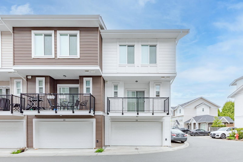 28 - 12073 62 Avenue, Surrey, V3X 0K4 | Image 2