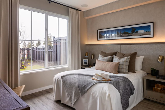 166 - 3637 Sheffield Avenue