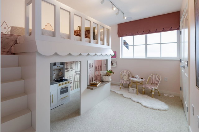 166 - 3637 Sheffield Avenue