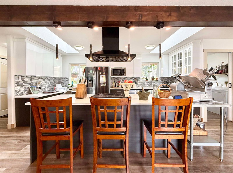 1271 Fitchett Road, Gibsons, British Columbia