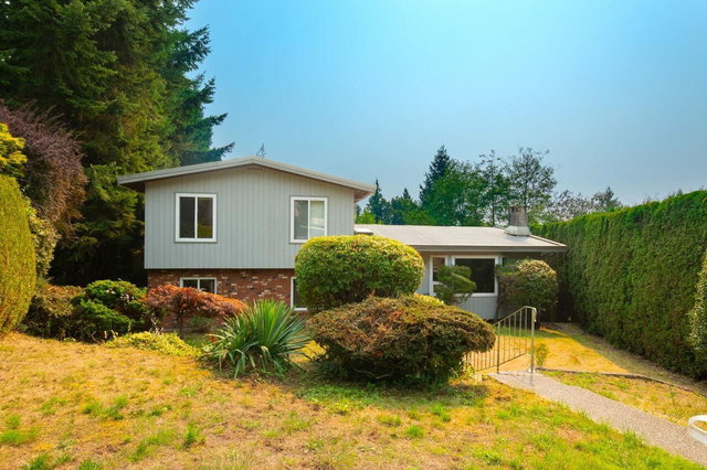 1285 Lucking Place