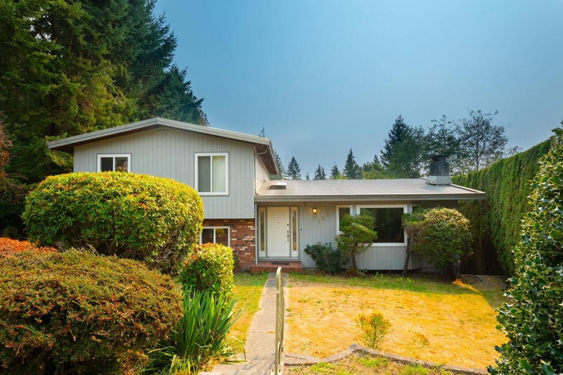 1285 Lucking Place, North Vancouver, V7J 3L5 | Image 2
