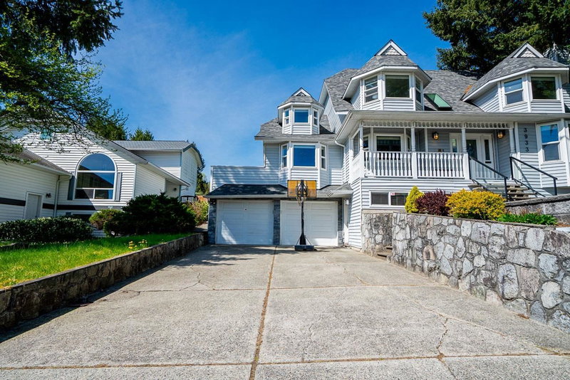 3933 Toronto Street, Port Coquitlam, V3B 6M4 | Image 3