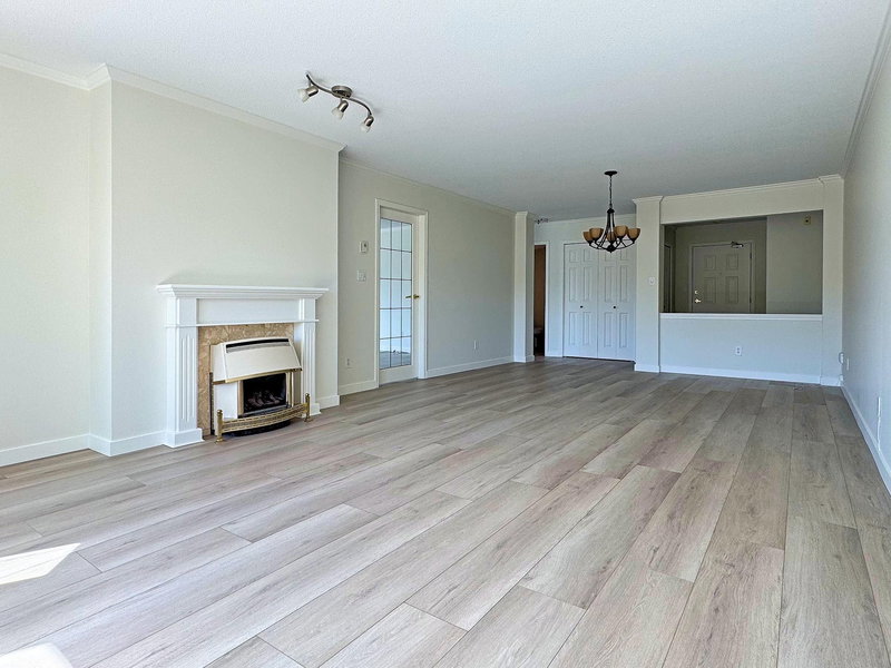 118 - 20600 53a Avenue, Langley, V3A 8C2 | Image 2