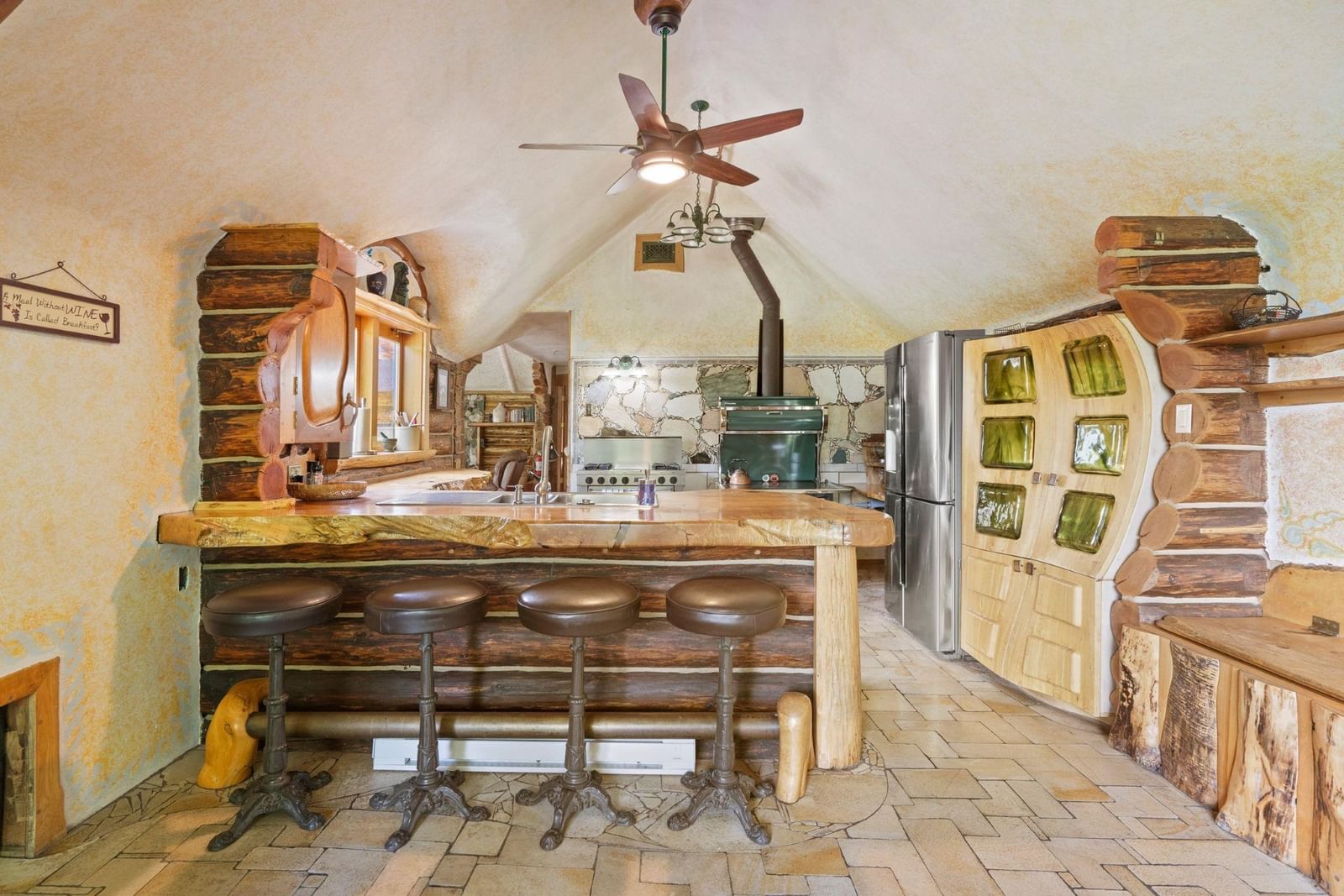 Listing Image 18