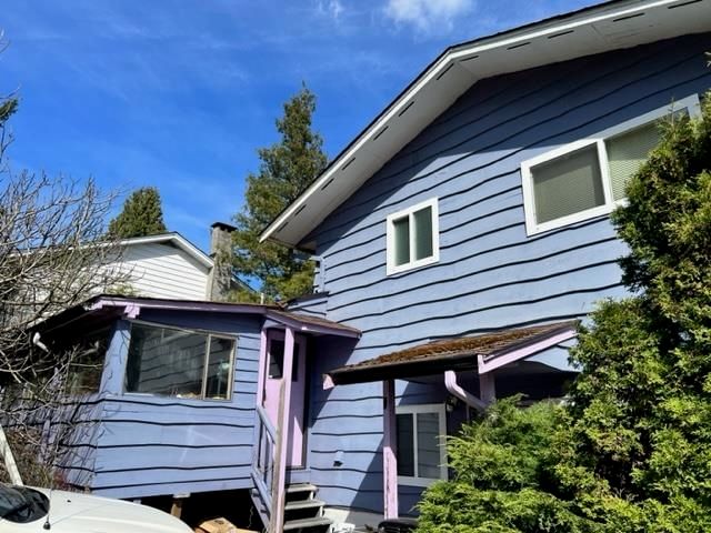 606 Crosby Street, Coquitlam, V3J 4A4 | Image 3