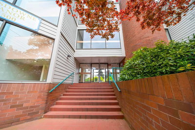 326 - 8500 Lansdowne Road | Richmond | Image