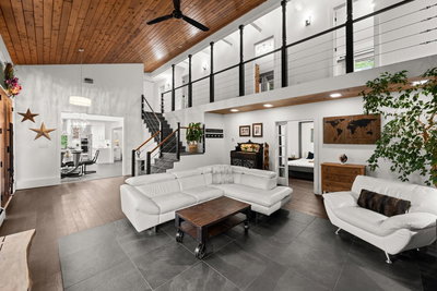 24411 56 Avenue | Langley | Image