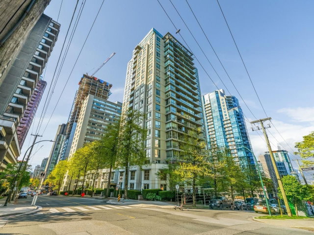 1209 - 1420 Georgia Street W