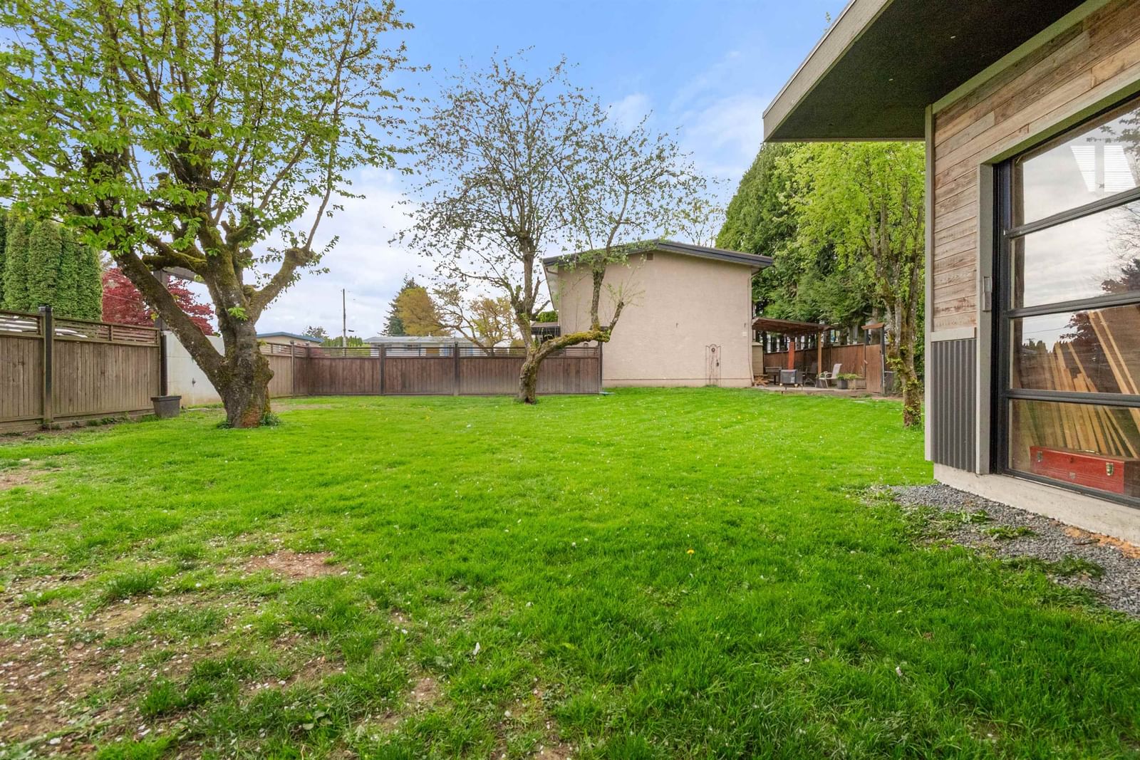 Listing Image 35
