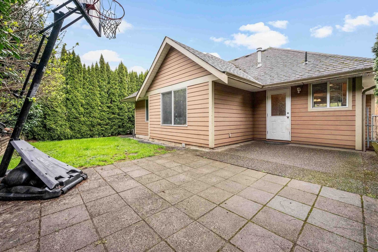 Listing Image 35