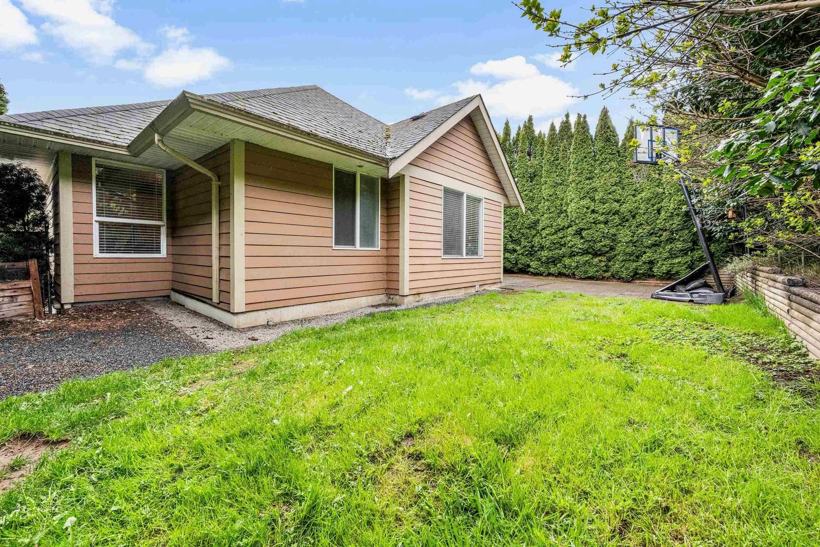 Listing Image 37