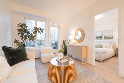 203 - 585 Kemsley Avenue | Coquitlam | Image