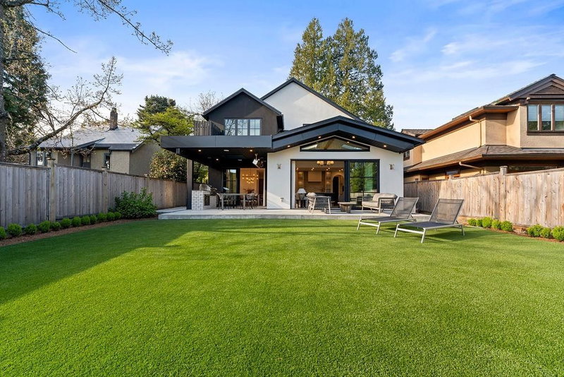 2392 Lawson Avenue, West Vancouver, V7V 2E6 | Image 2