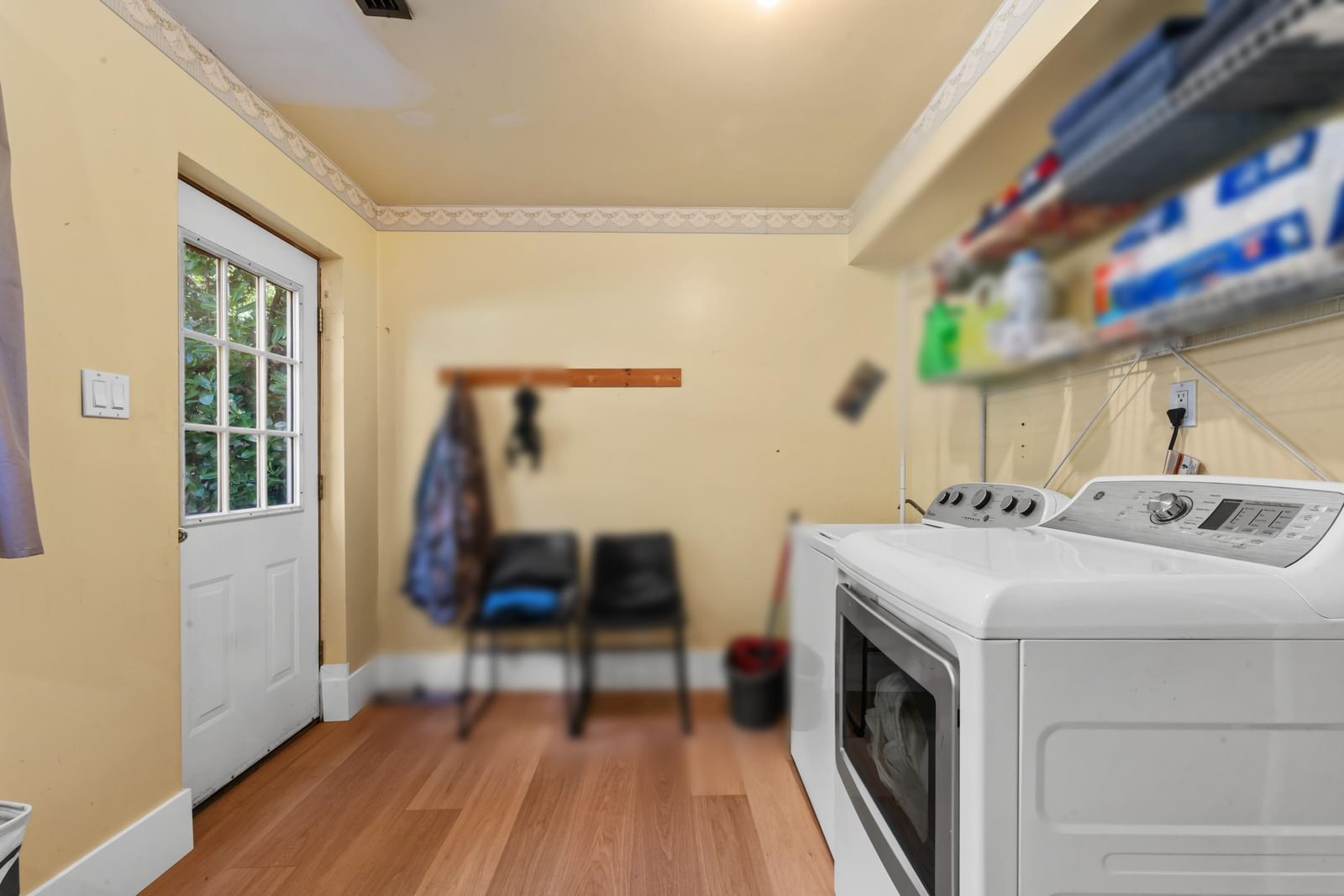 Listing Image 23
