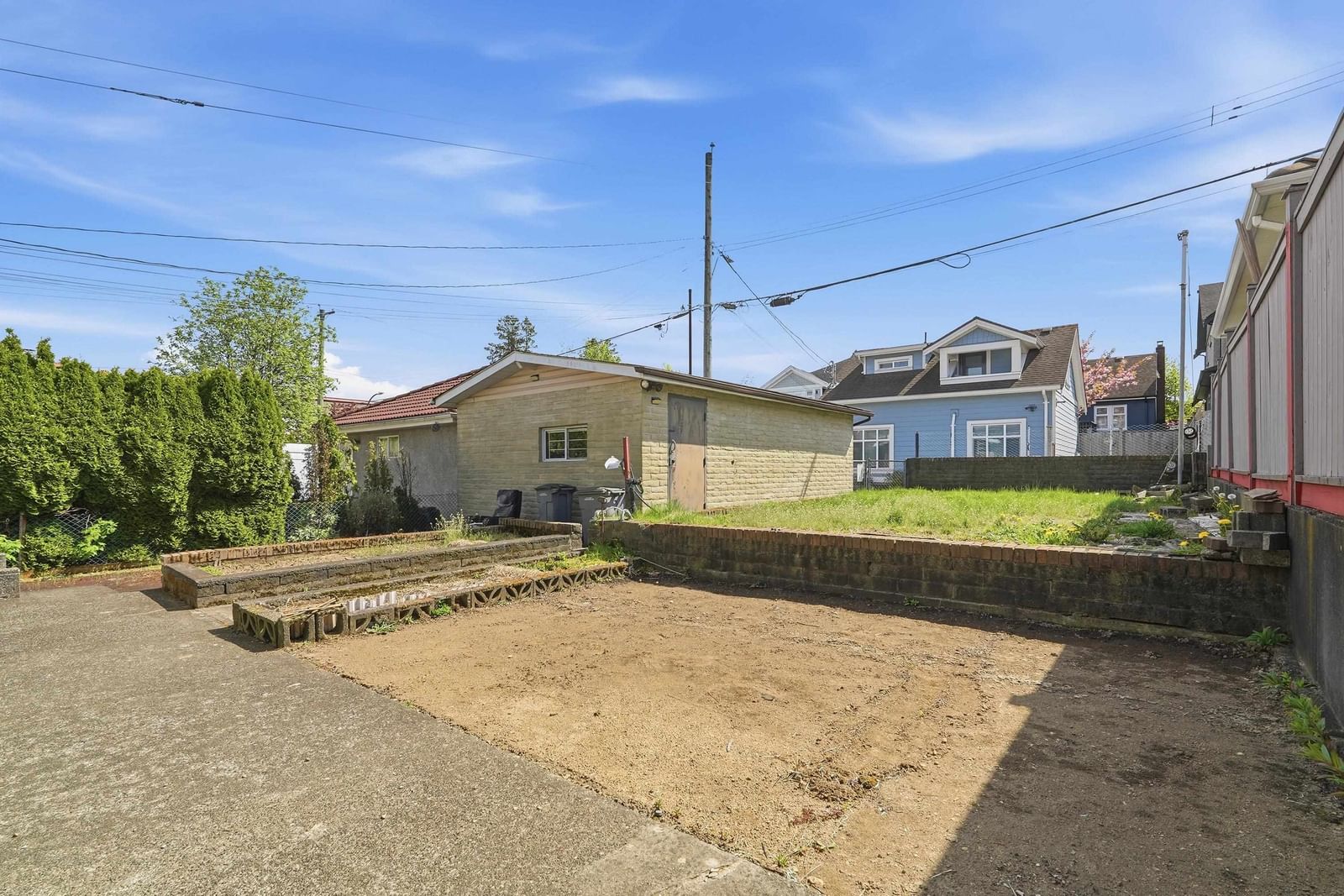Listing Image 27
