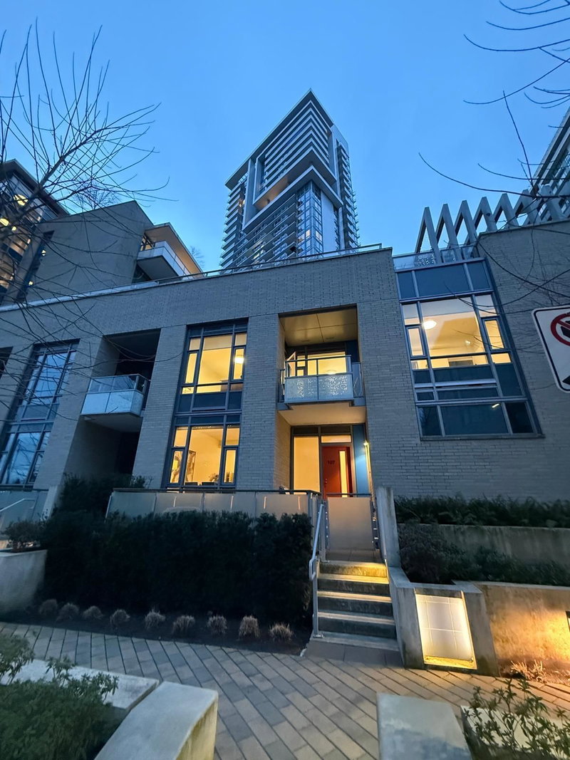 107 - 1500 Fern Street, North Vancouver, V7J 0E6 | Image 2