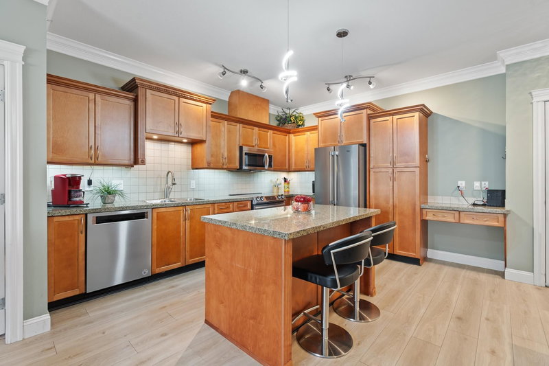 409 - 22150 Dewdney Trunk Road, Maple Ridge, V2X 3H6 | Image 3