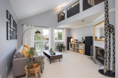 4 - 6360 Lynas Lane | Richmond | Image