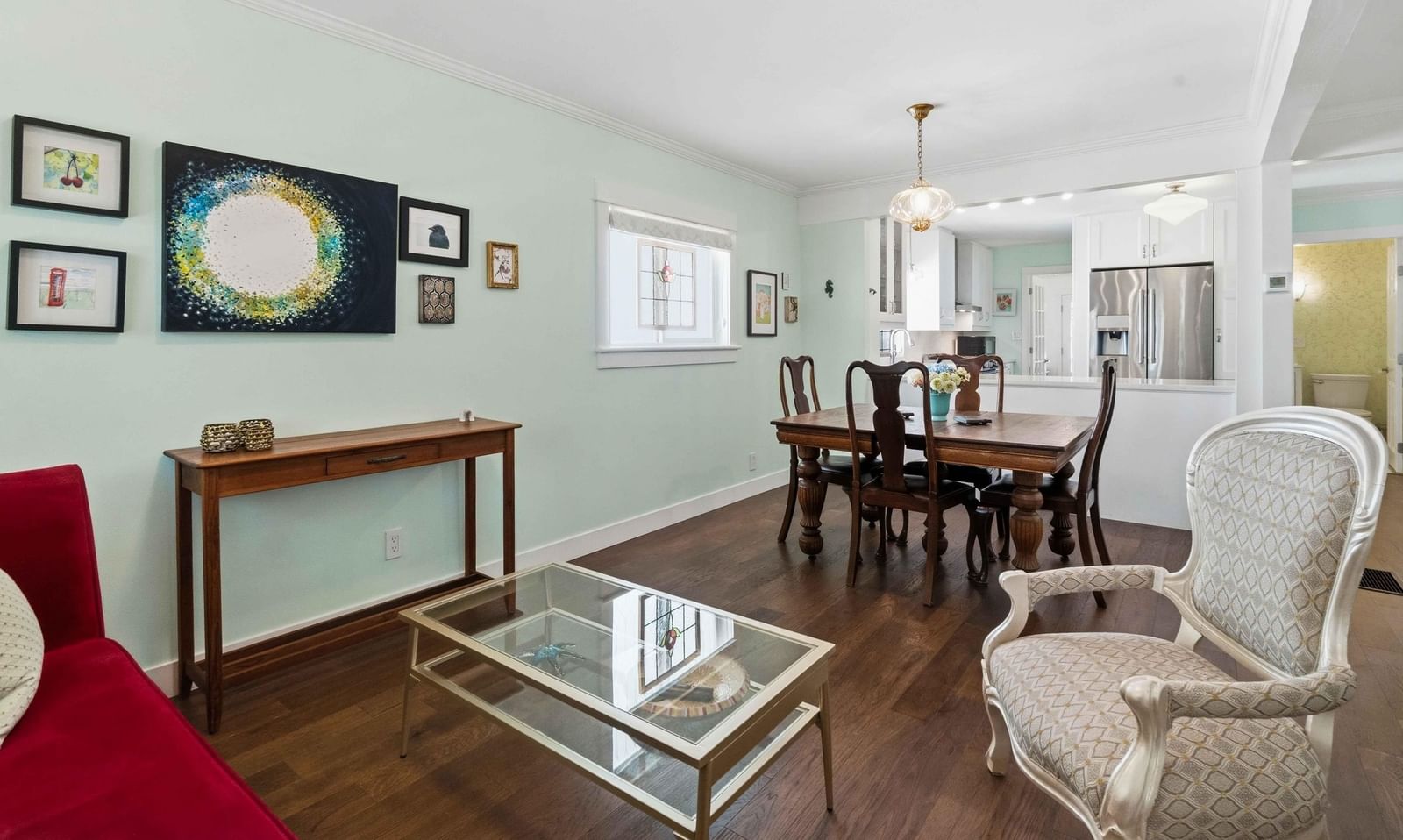 Listing Image 6
