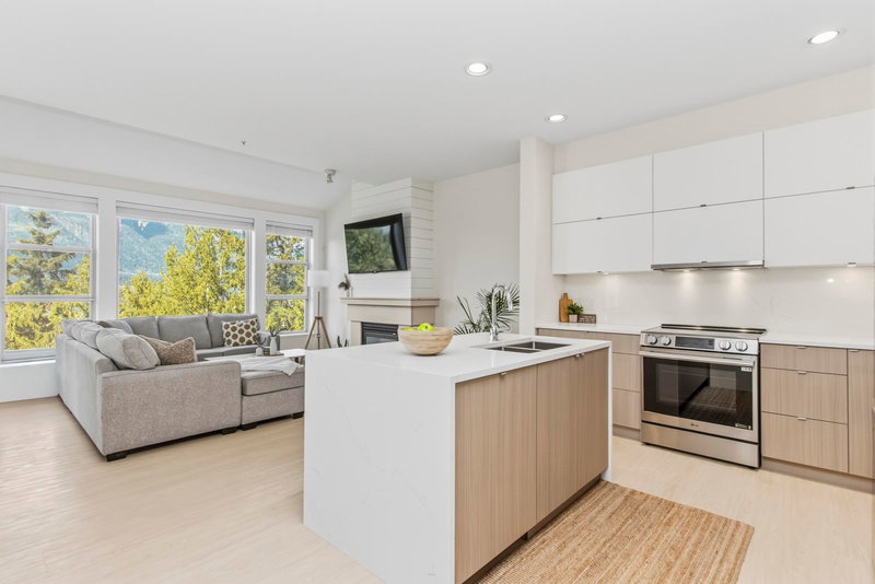 17 - 1026 Glacier View Drive, Squamish, V8B 0G1 | Image 2