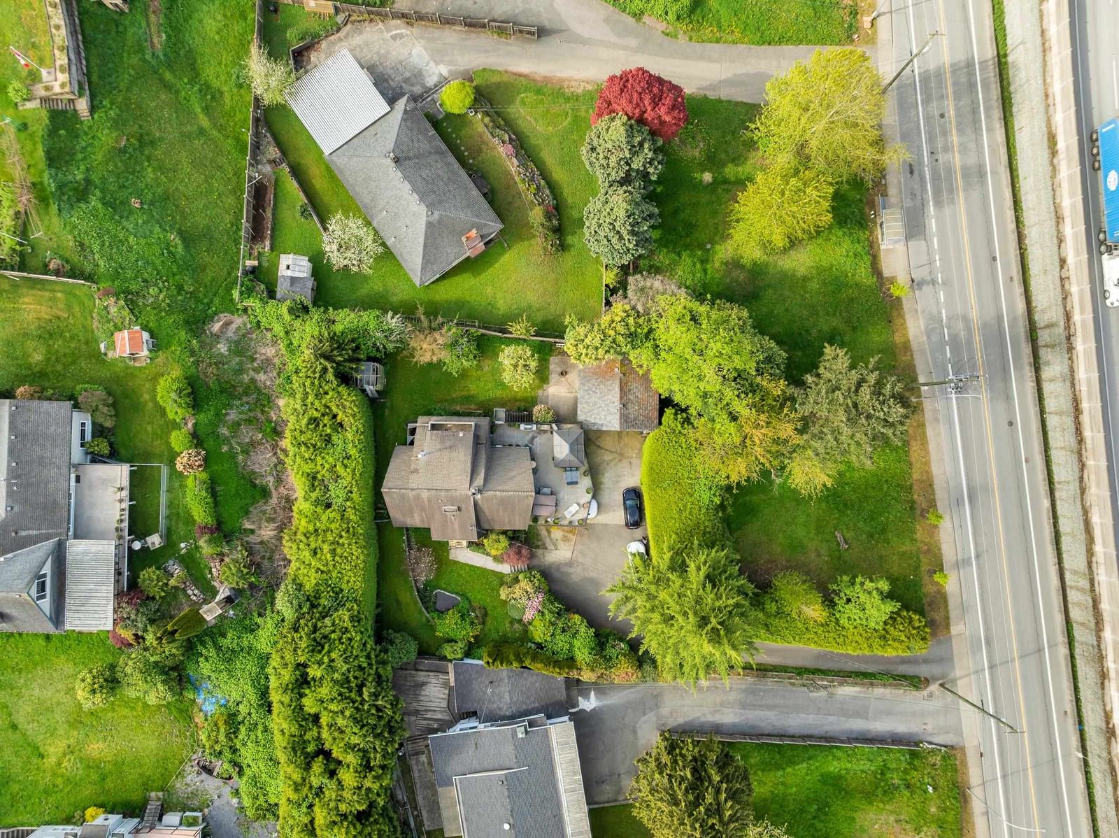 Listing Image 12