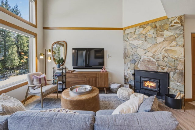 32 - 6127 Eagle Ridge Crescent