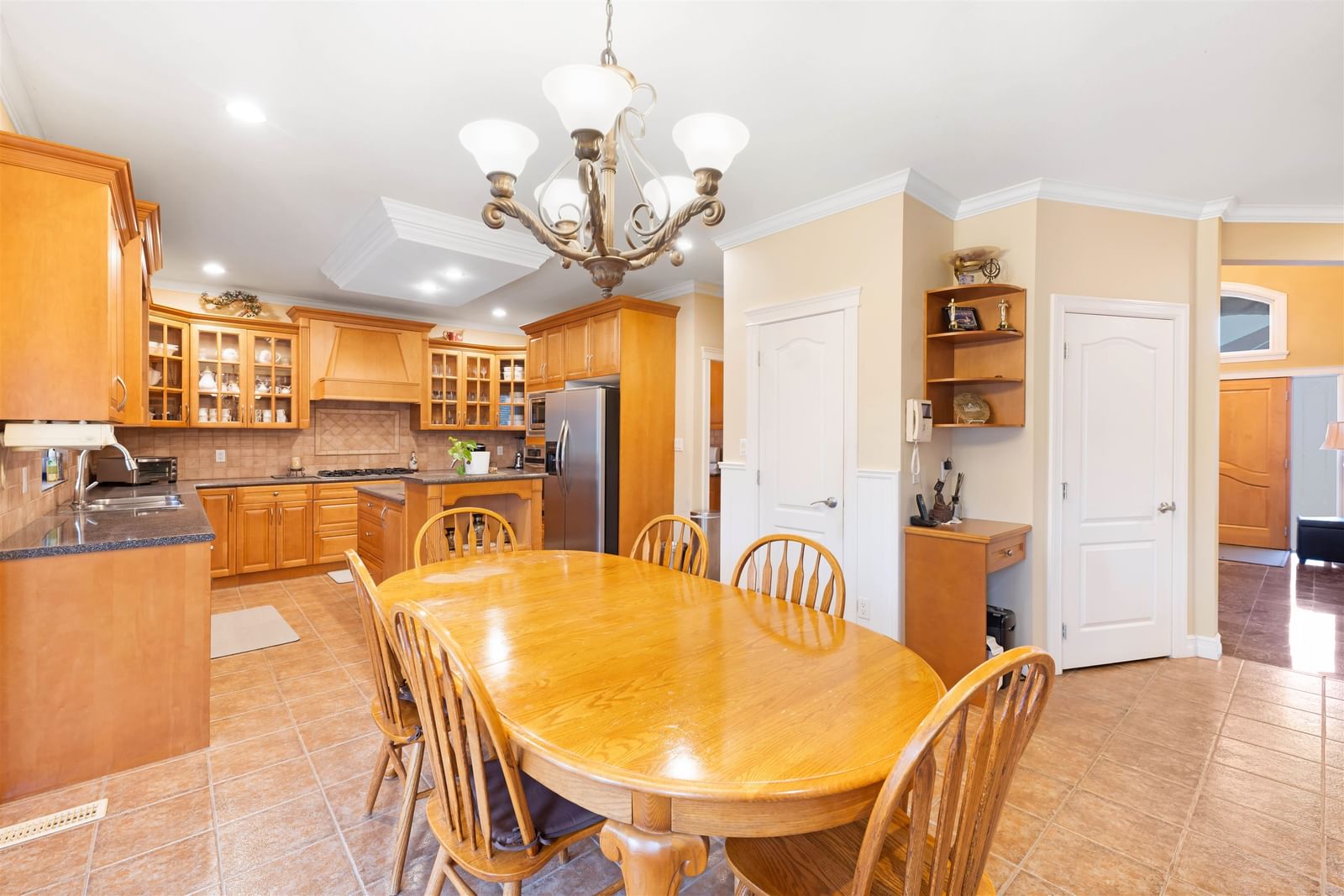 Listing Image 15