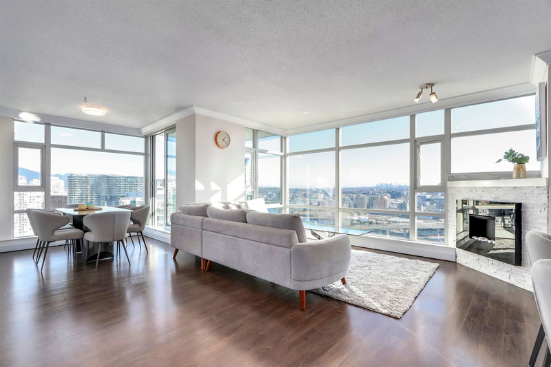 3002 - 1199 Marinaside Crescent, Vancouver, V6Z 2Y2 | Image 3