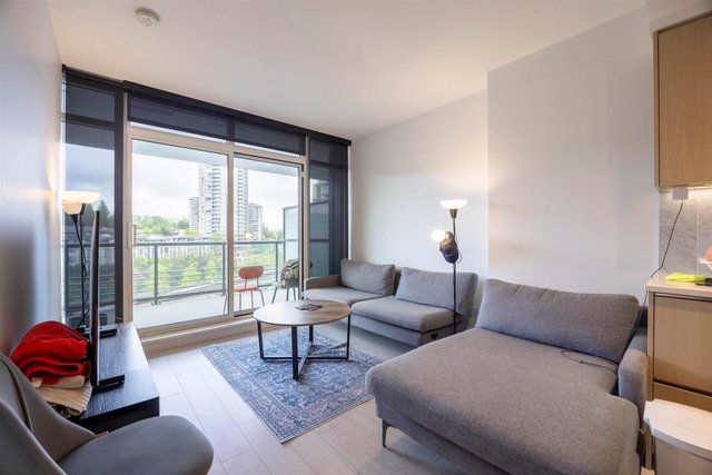 607 - 4720 Lougheed Highway