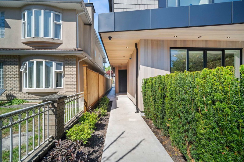 2 - 5033 Prince Albert Street, Vancouver, V5W 3C5 | Image 2