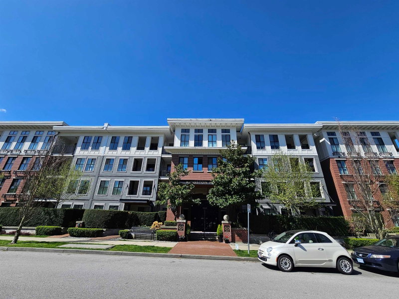 321 - 3323 151 Street