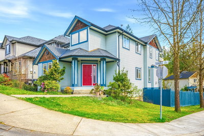 23800 Kanaka Way | Maple Ridge | Image