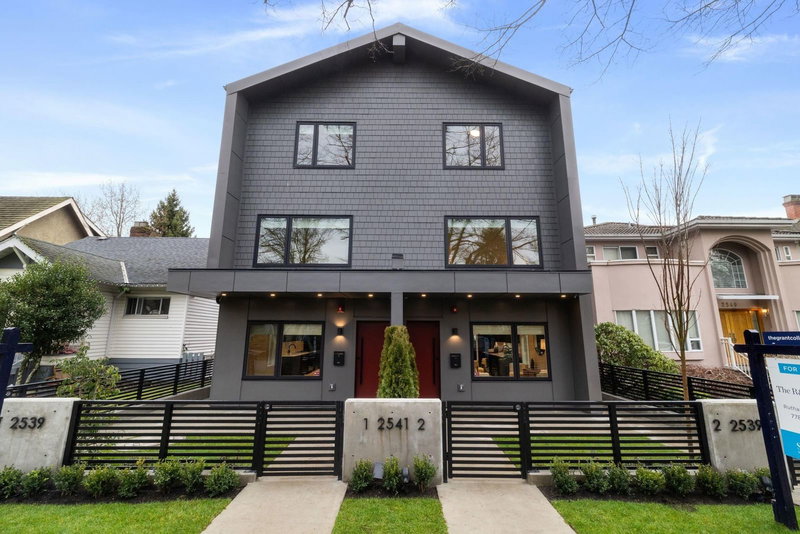 1 - 2541 Grant Street, Vancouver, V5K 3G6 | Image 2