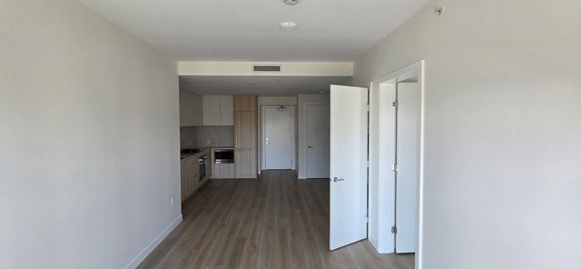 3105 - 6087 Wilson Avenue