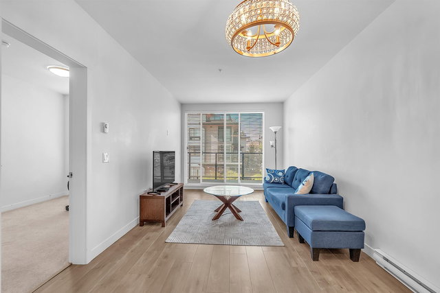 212 - 707 Como Lake Avenue