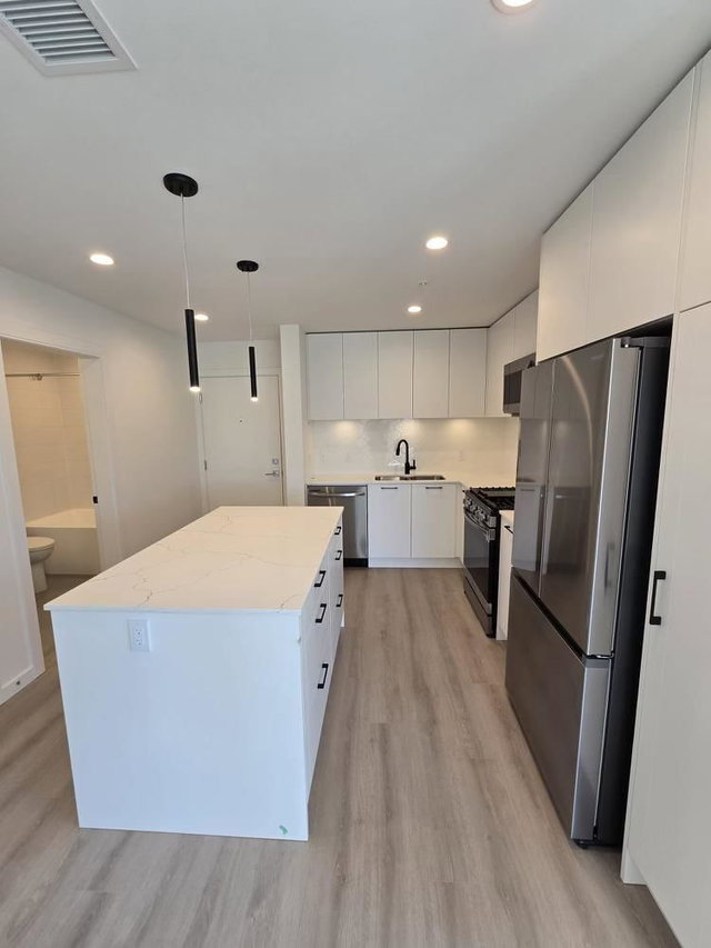 A409 - 20078 85 Avenue