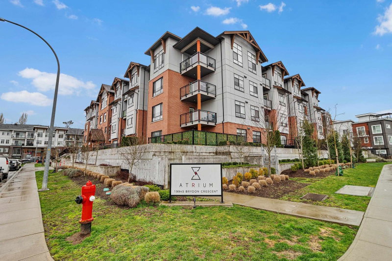 408 - 19945 Brydon Crescent