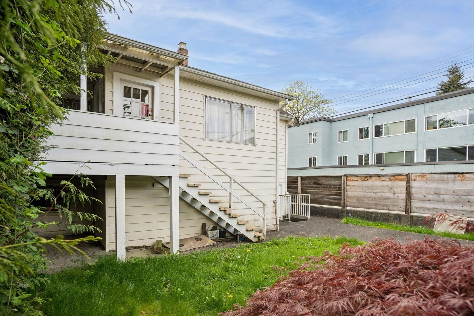 Listing Image 8