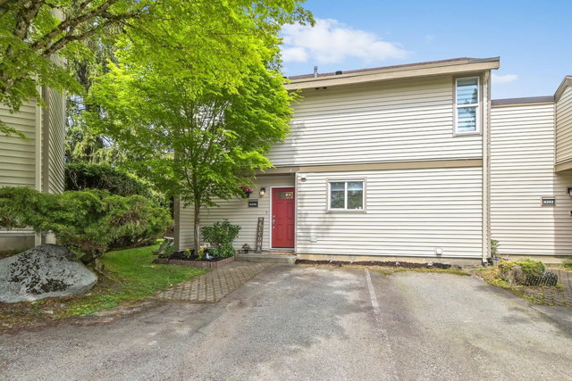 6294 Greenside Drive